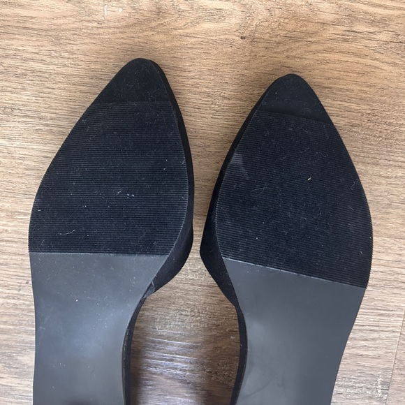 JustFab Woman’s Suede Flats- NWOT - Picture 9 of 9